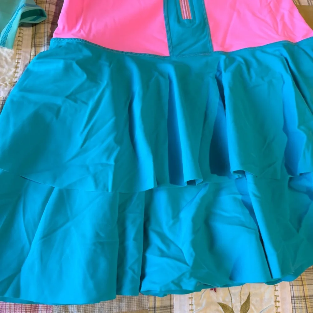 Girls Size M Teal, blue and pink‎ Swimwear One piece with shorts NEW